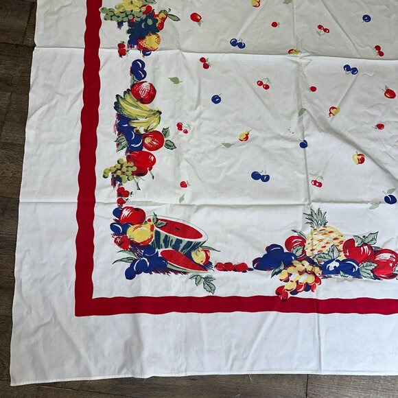Vtg 40s 50s Wilendur Tablecloth Red Blue Fruit Pineapple Watermelon Cherries - Picture 6 of 9